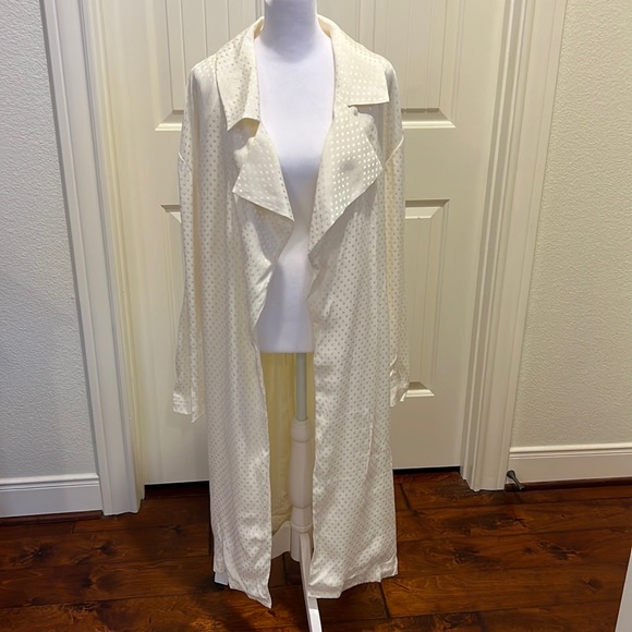 Leith Duster - Picture 1 of 8